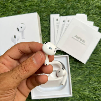 AirPods 4