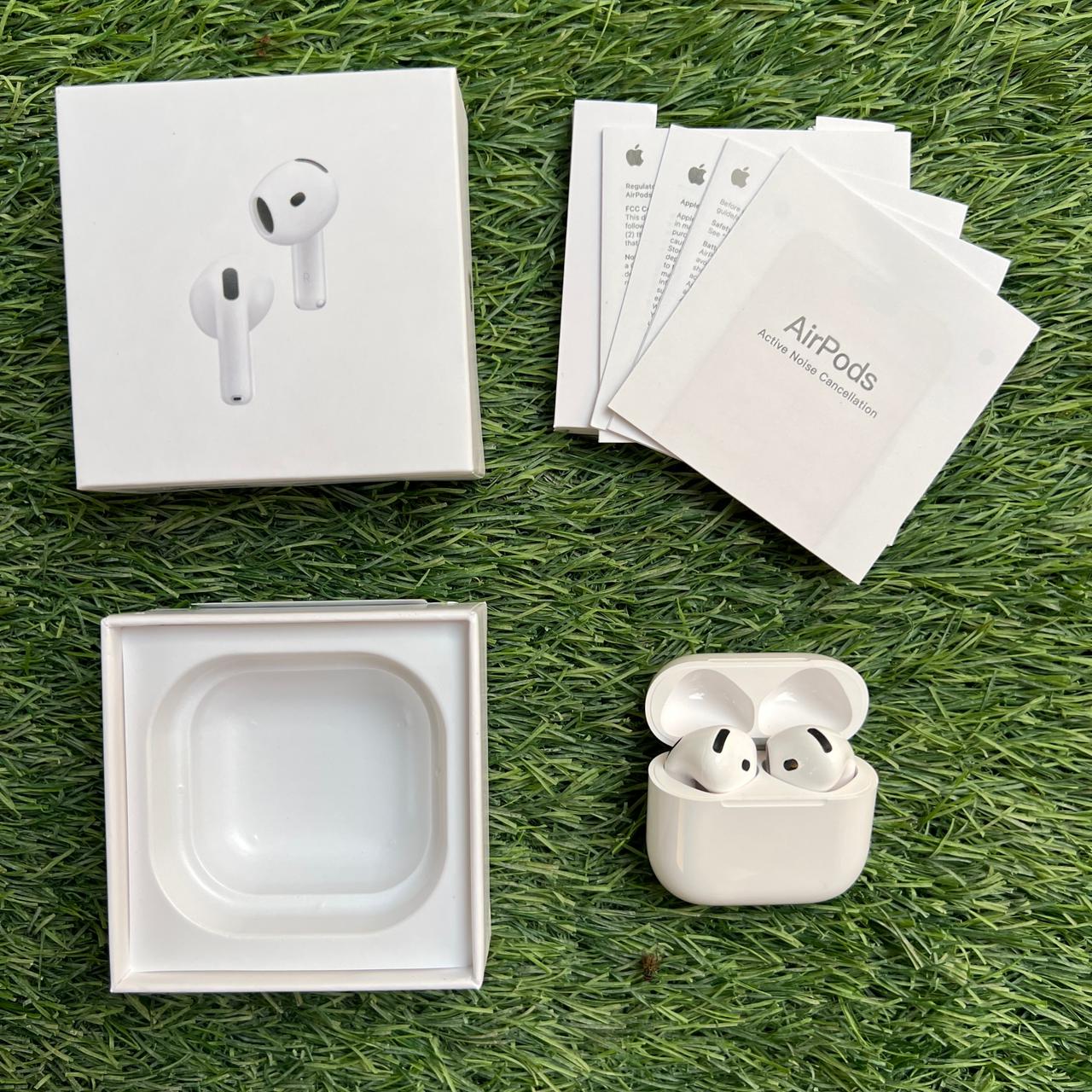 AirPods 4