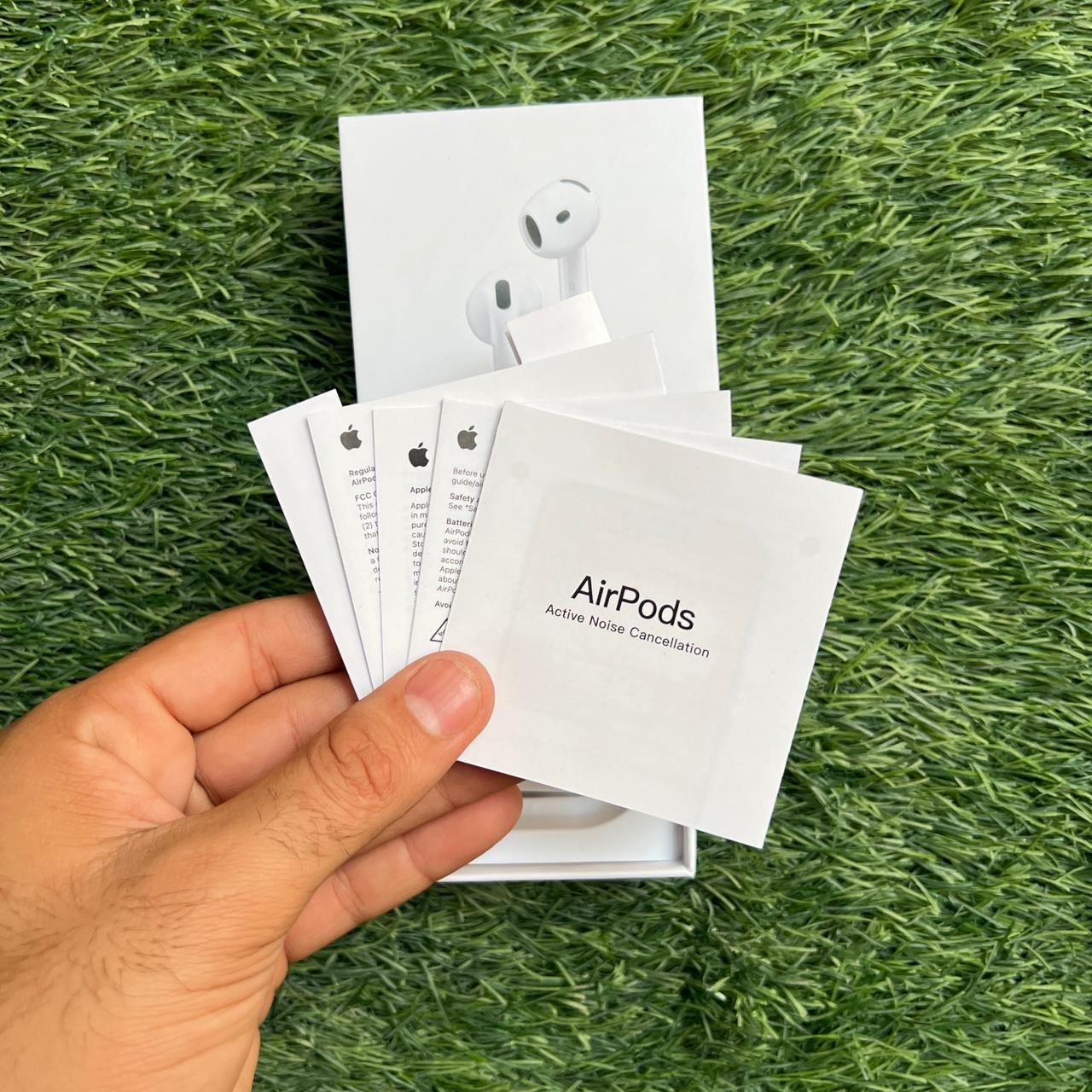 AirPods 4