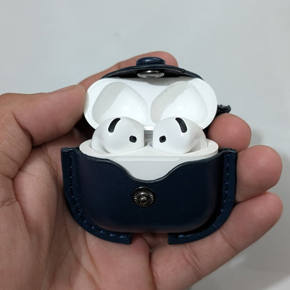 AirPods 4